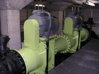 �}�C�N�����͔��d�@