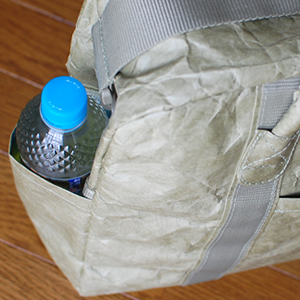 マチ部分のサイドポケットは1ヶ所